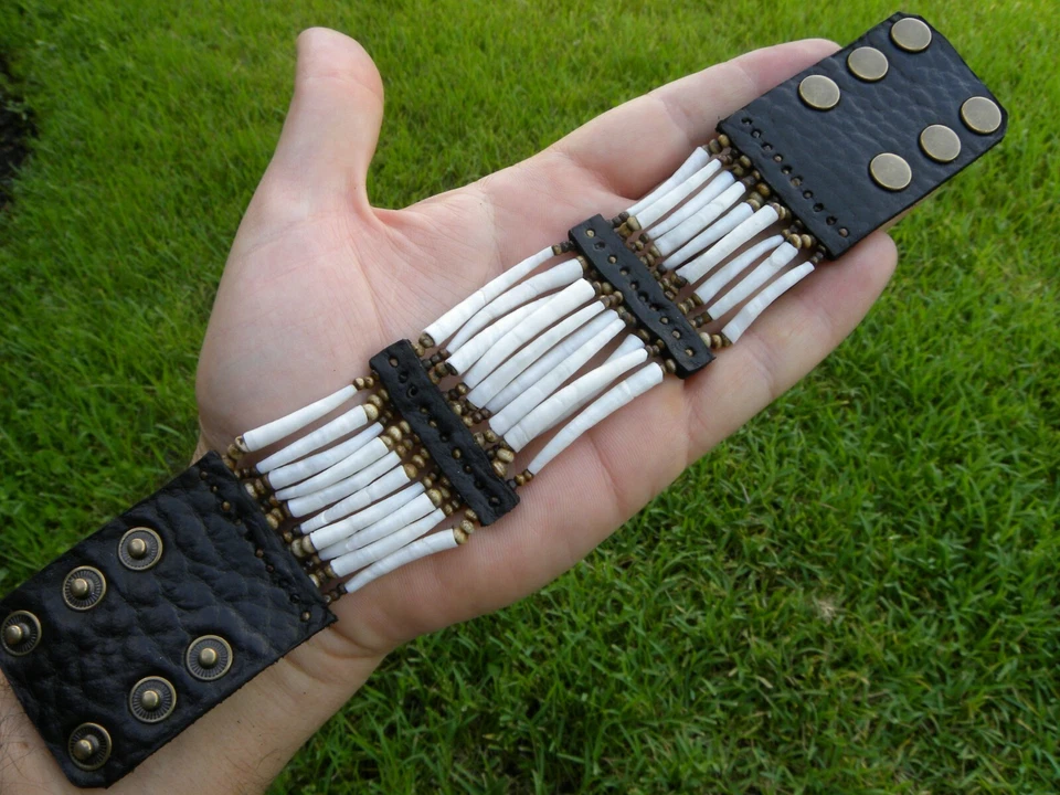 Brazalete pulsera buena suerte dentalium conchas bisonte cuero hueso fresco estilo chamán  Foto 4 de 4
