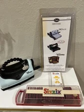 SIZZIX TEXTURE BOUTIQUE MACHINE LIGHT BLUE PURSE W/ CUTTING PAD DIE SET BUNDLE