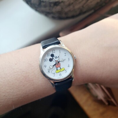 Vintage Disney Mickey Mouse Classic Silver & Black Leather  display picture 2