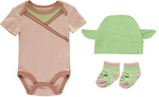 Star Wars Baby Boys Clothing 3-Piece Gift Set with Baby Bodysuit, Hat, Socks