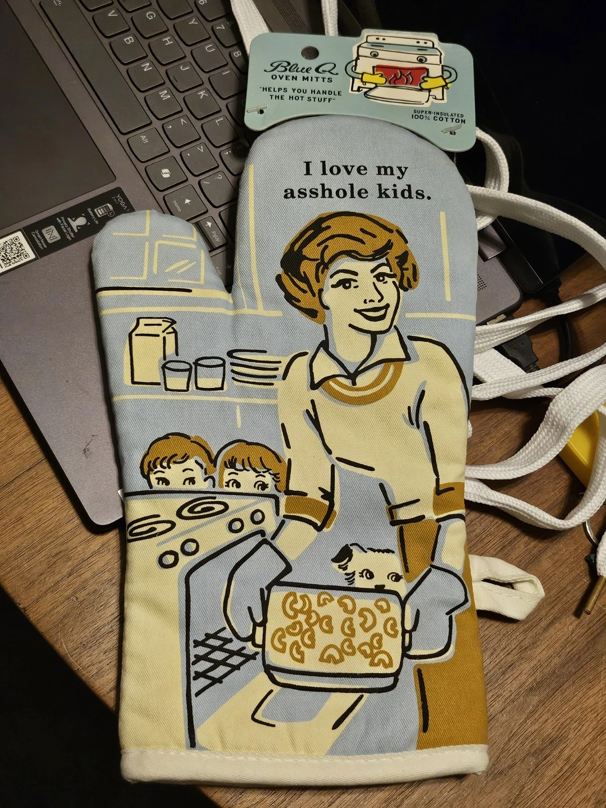 Blue Q Oven Mitt - Thumbnail 3