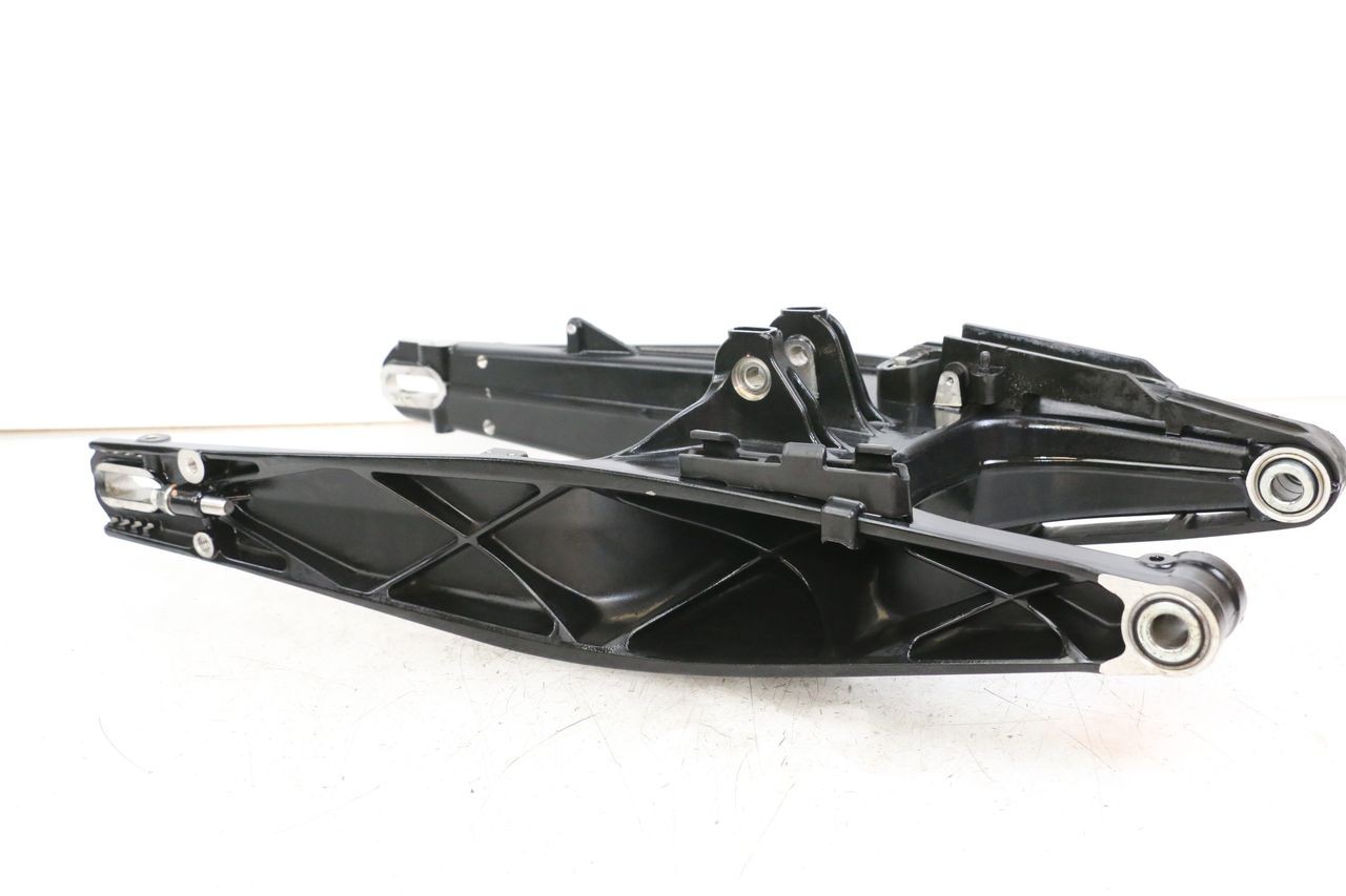 SWING ARM - HUSQVARNA SVARTPILEN 401 (2018 - 2023)