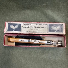 Vintage 1901 Eastman Kodak Spreader Cartridge Flash Pistol w/Original Box