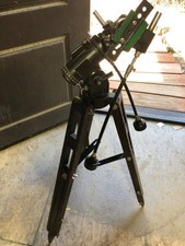 Vixen/Celestron Equitorial Telescope Mount w/ BLACK Wooden Tripod  only