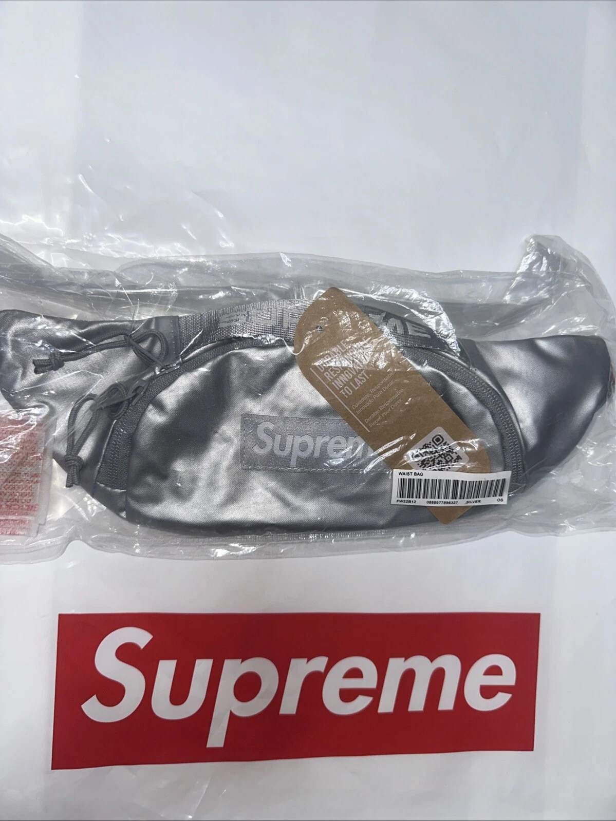 Sac taille Supreme FW22   Argent
