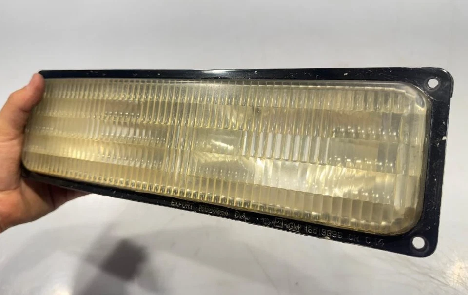 95-98 SILVERADO/SIERRA LUZ DE ESTACIONAMIENTO 16519396 INTERMITENTE FABRICANTE DE EQUIPOS ORIGINALES GM PIEZA CHEVY GMC Foto 3 de 4