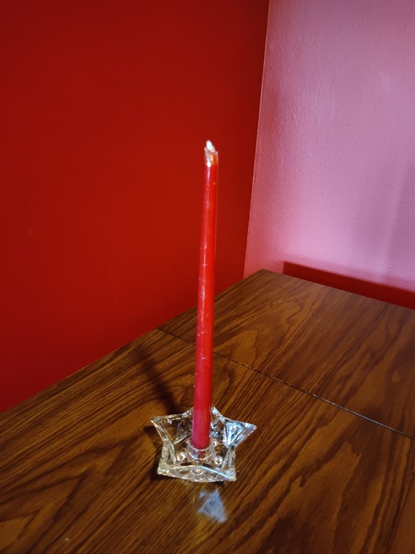 one Vintage Clear Glass Point Star Shaped Tapered Candle Holder