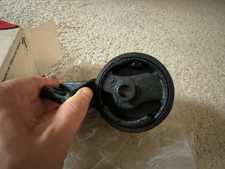 Энергетическая подвеска 4.1123R крепление двигателя 00-04 втулки Ford Focus редкая упаковка лот - Изображение 2 из 4