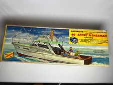 Vintage Lindberg Chris Craft 40' Sport Fisherman Model Complete Kit No 811M NOS!
