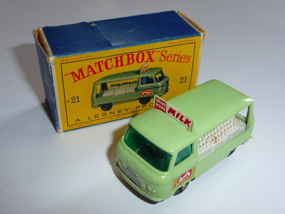 MATCHBOX REGULAR WHEELS NUMMER 21C StiefelLE MILK FLOAT MIT OVP MATCHBOX REGULAR WHEELS NUMMER 21C StiefelLE MILK FLOAT MIT OVP