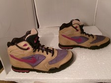 Vintage 1993 Nike Caldera Women's Hiking Boots Size 8 Korea 185008-250