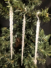Vintage Christmas~ Acrylic Icicle Ornaments~ 1 Dozen Icicles~ Plastic Ornaments
