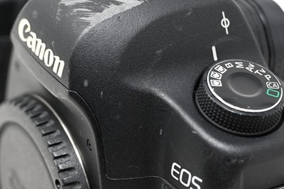 Canon EOS 5D Mark II 21.1MP Full Frame Digital SLR Camera Body