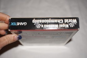 Nigel Mansell&rsquo;s World Championship Racing (Nintendo NES) poster completo reg CIB