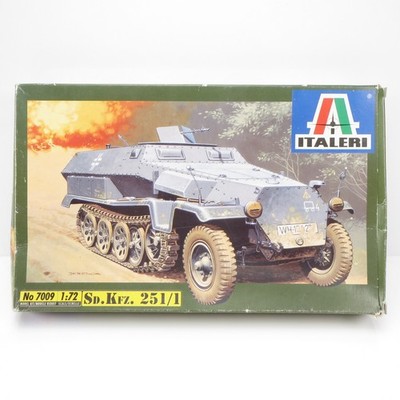 Italeri German Sd Kfz 251/1 Ausf.C Half Track Kit 1/72 Scale #7009