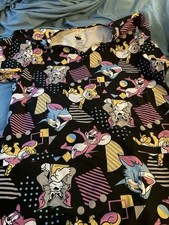 Tom and Jerry Unisex V-Neck Medical Scrub Top M Black Multicolor Print