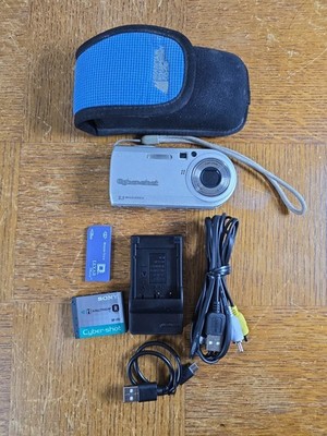 Sony Cybershot DSC-P100 5.1MP Compact Digital Camera TESTED w/ Battery & Charger
