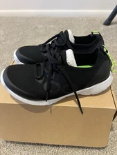 OOFOS OOmg Sport LS Women's Black Size 9