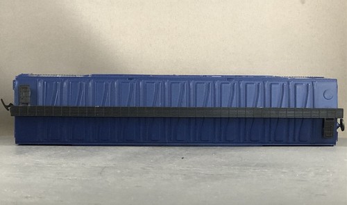 Model Power - Grand Trunk Western - 50' Combo Door Box Car+ Wgt # 591399 - Picture 5 of 6
