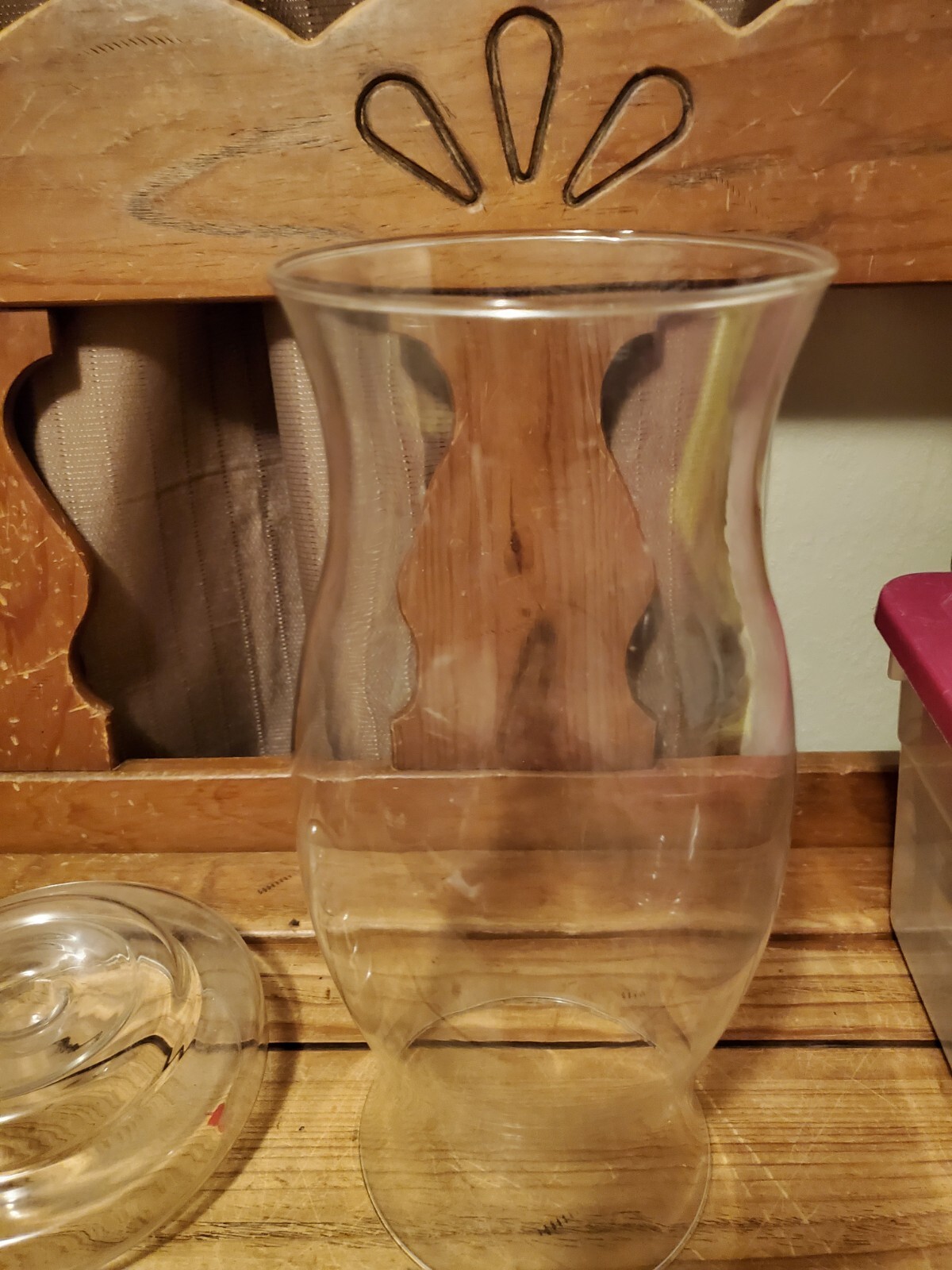 Vintage Williamsbrg candle holder hurricane glass 13 in base