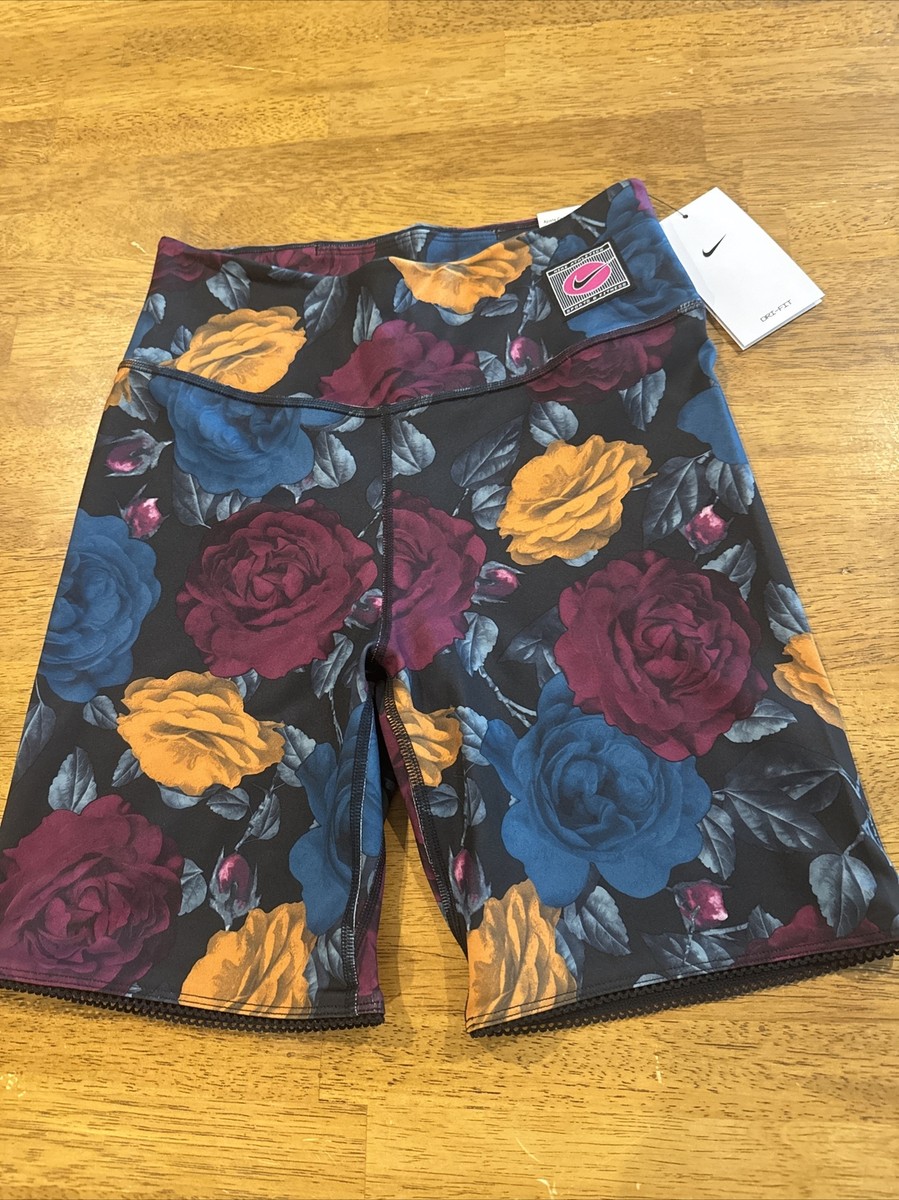 nike floral clothing