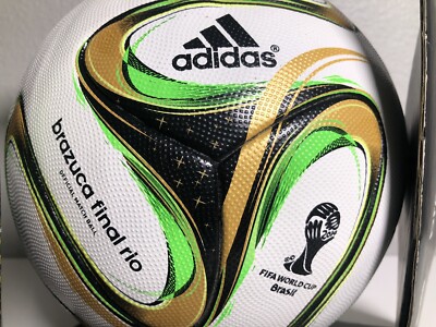 日本代表 vs キプロス 2014年 adidas brazuca ADIDAS BRAZUCA 2014 FINAL OFFICIAL MATCH BALL 2014 BRAZIL