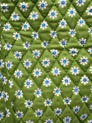 Vera Bradley Vintage Green Apple Backpack Drawstring Quilted  display picture 1