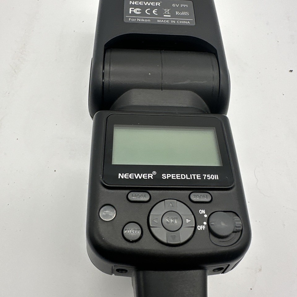 NEEWER 750II TTL Camera Flash Speedlite With LCD Screen