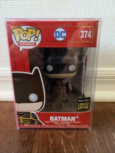 Funko Pop DC BATMAN #374 Limited Edition Metallic Vinyl Figure Protector NEW
