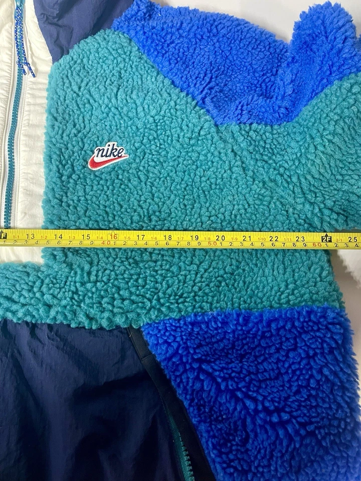 Jaqueta com capuz Nike Deep Pile Sherpa lã masculina M Heritage Y2k 3/4 zíper - Imagem 4 de 4