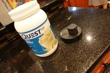 Protein Powder Dispenser FITS ALL BRANDS Quest  NO MORE MESS    D1