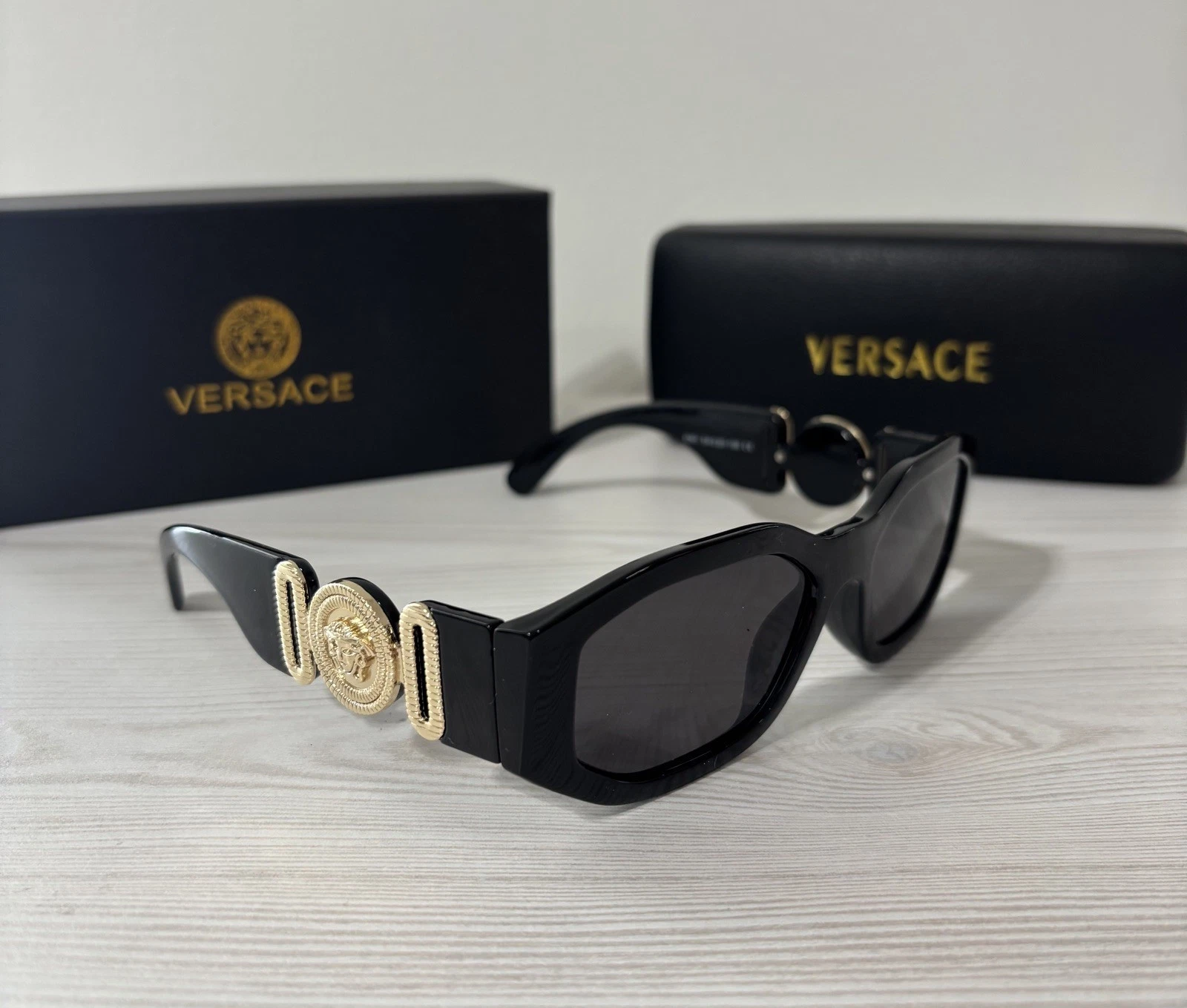 Versace VE4361 Sunglasses 53mm Unisex Sunglasses