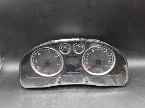 VW PASSAT B5 3B2 Kombiinstrument 88311299245 3B0920827A 1.90 Diesel 25501679