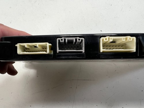 2016-2020 TESLA MODEL X REAR BODY CONTROL MODULE OEM - Picture 3 of 6