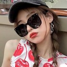 Foto 7 di 9