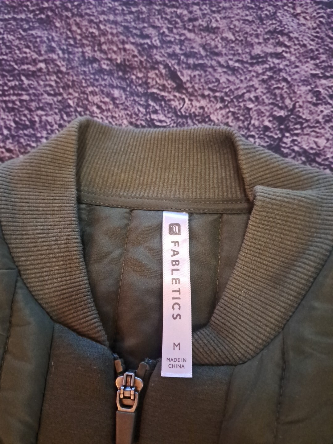 Fabletics Jacket Womans Medium Green Quilted Fron… - image 3