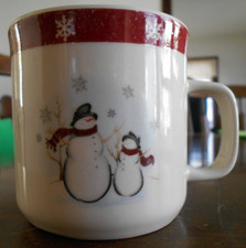 Jolly Snowmen Cups 8 oz. Genuine Stoneware Royal Seasons White Red Black !