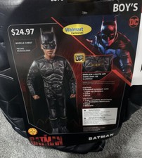 Kids Boys THE BATMAN Halloween Costume Mask Cape LIGHT UP Muscle Chest M 8 NEW