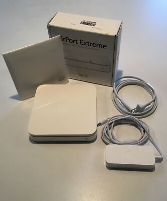 Apple MB053LL/A 3-Port Gigabit Wireless N Router
