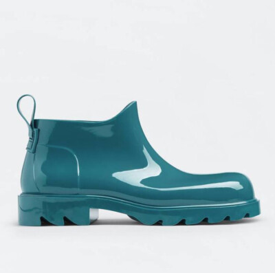 BOTTEGA VENETA rubber ankle boots ブルー 28 Bottega Veneta Shiny Rubber Blue Ankle Boots 11 US (44 Euro