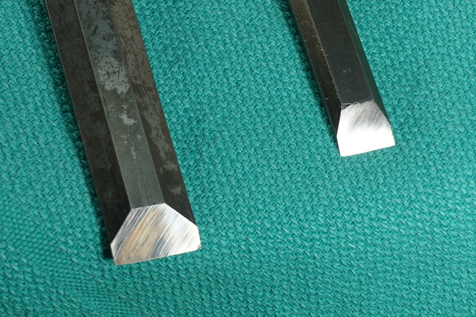 STANLEY No. 5000 Wood Chisels Set of 2 Black Plastic Handles 10" Long 1