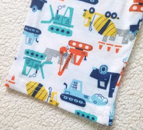 Boy's Pajama/Lounge Pants ~ Size 4 ~ White ~ Construction Theme. - Picture 3 of 5