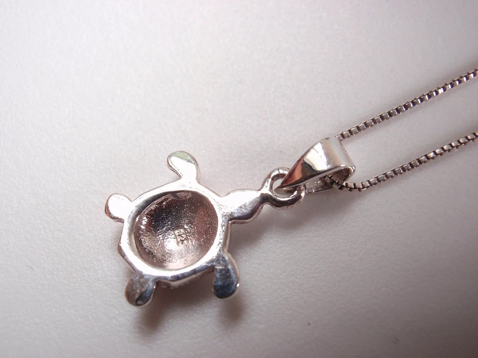 Colgante Tortuga Marcasita Plata de Ley 925 Pequeños Huevos Cáscara de Playa Foto 3 de 3