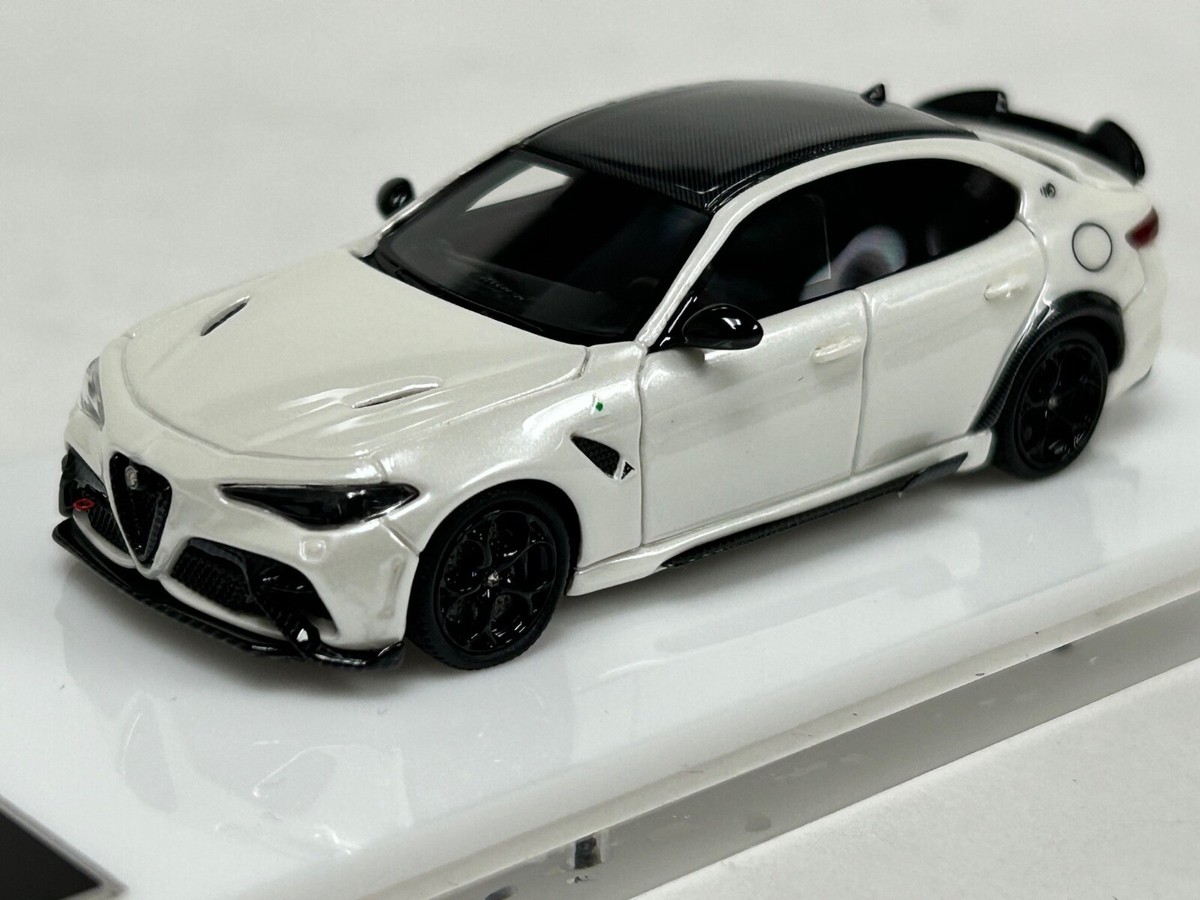 1/64 Motorhelix Alfa Romeo Giulia GTA in White limited 199 pcs 64