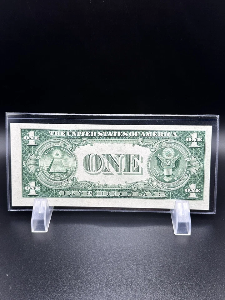 1935 F $1 Dollar bill Star Note cut error very nice bill for your collection . - Image 2 of 4