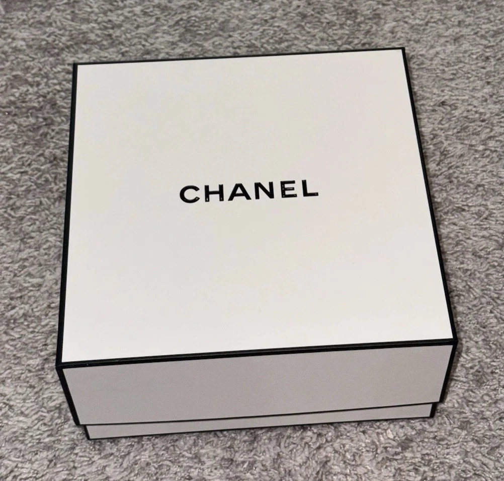 香奈儿大礼盒| eBay