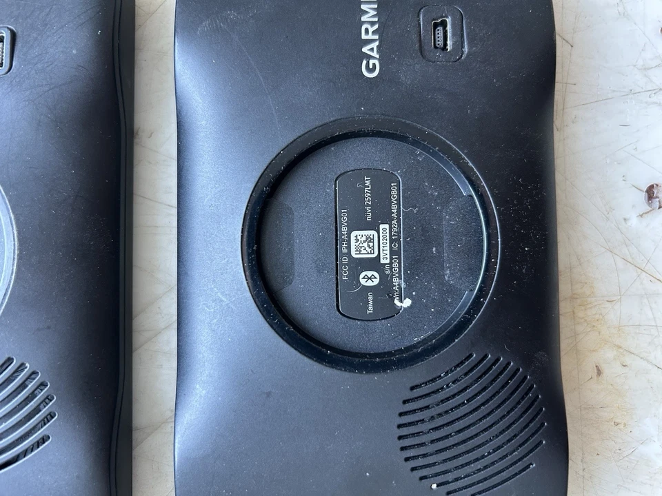 Garmin Nuvi 2597 lmt 5-Inch Bluetooth Portable Vehicle Gps with Garmin GpsHolder - Image 4 of 4