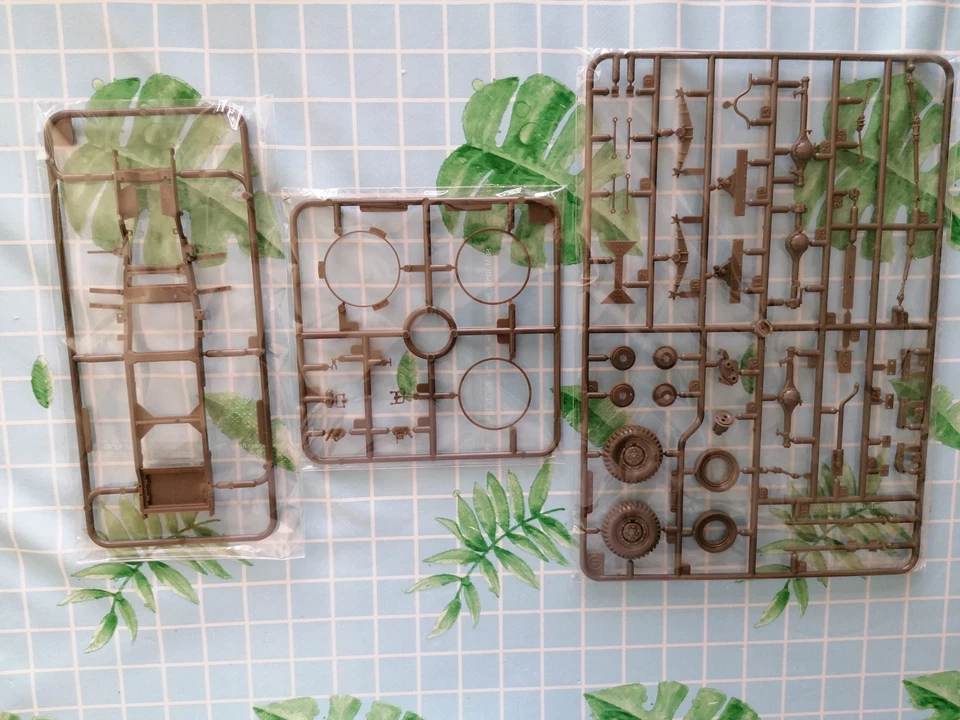 SKYBOW 1/35 US 1-1/2 TON PERSONELL CARRIER BIG SHOT ITEM N° TP3504 - Immagine 4 di 4