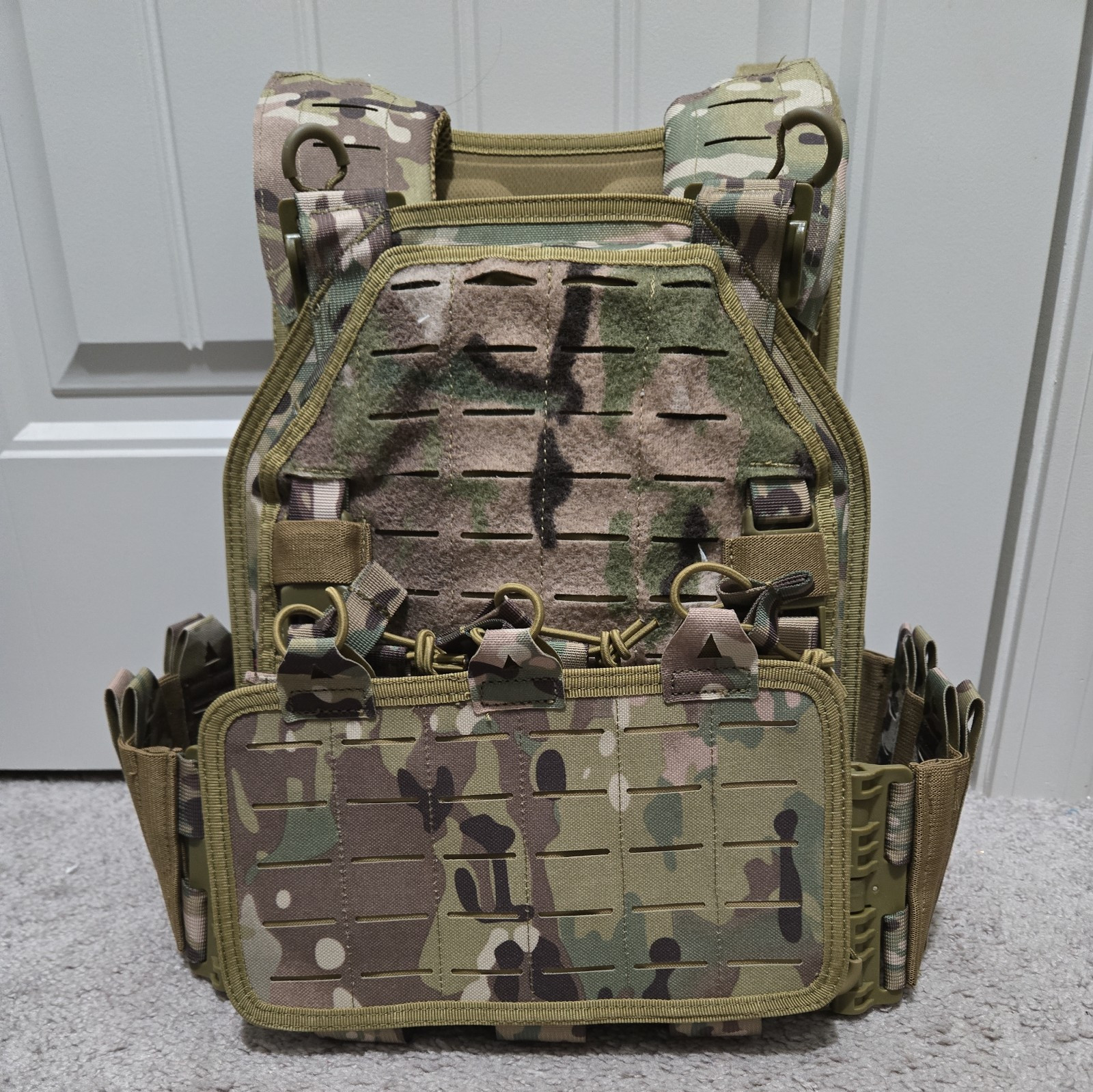 YAKEDA Tactical Vest for Men Military 1000D Nylon Quick Release Laser Cp