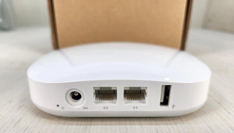 EERO Home WiFi System Single Router  - 1st generation add more to Extend Wifi - Image 3 of 4